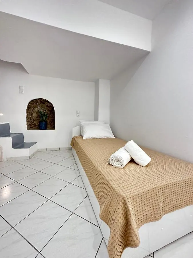 Empyrean Town Apartment Mykonos Town